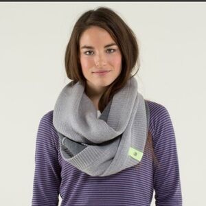 Lululemon Knit Happens Scarf in Heathered Grey Merino Wool